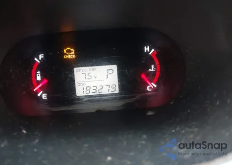 2009 Toyota Matrix z USA, uszkodzony, nr VIN 2T1KU40E99C007757